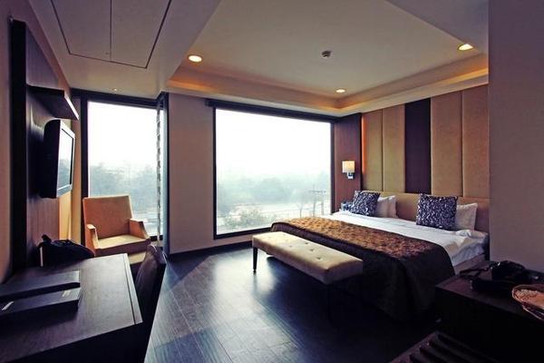The Nanee Suites
